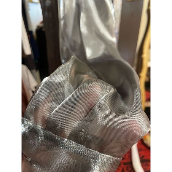 Womens Silver Embellished Button Up Blouse SZ M Floral Beaded - Picture 6 of 12